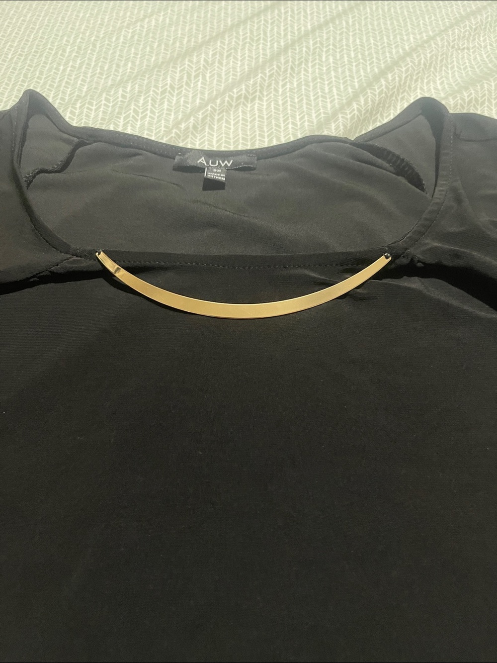 AUW Black Short Sleeve Top with Gold Neck Bar